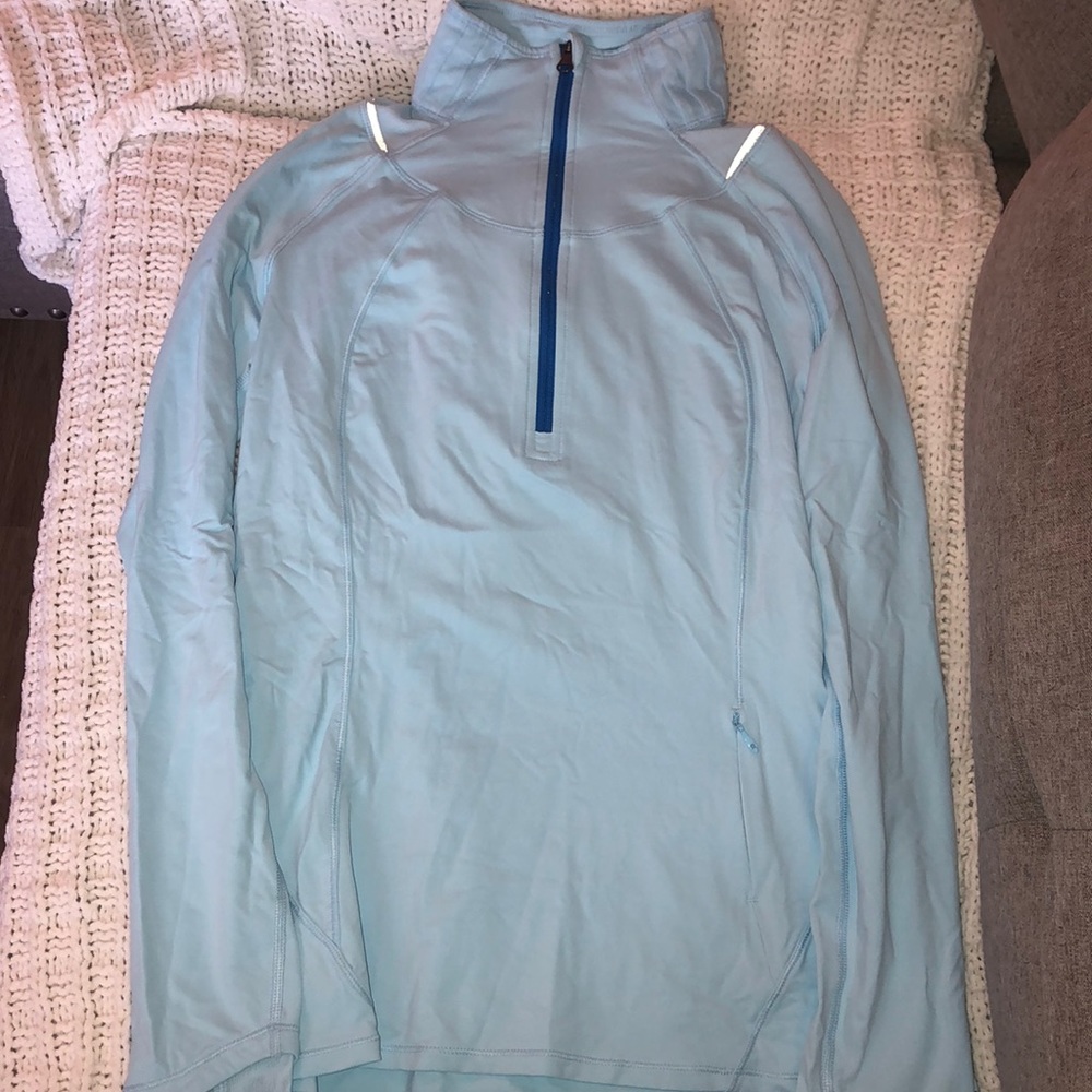 Lululemon half zip long sleeve. Size 6
